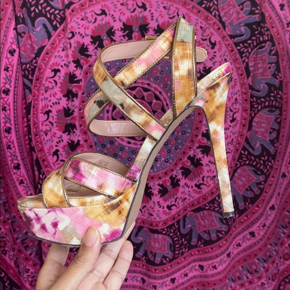 Jessica Simpson Heels - Picture 3 of 4
